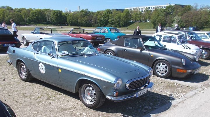 Volvo_P1800_05a.jpg