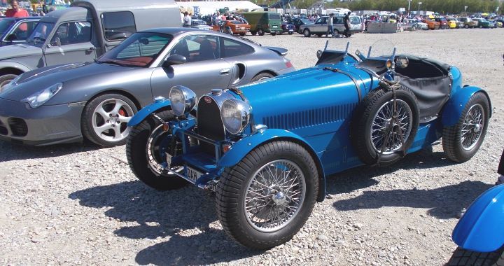 Bugatti_01a.jpg