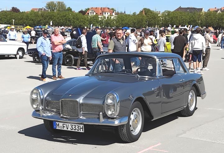 Facel_Vega_03b.jpg