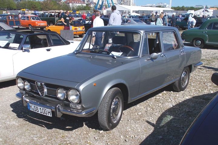A-R_1750_01a.jpg