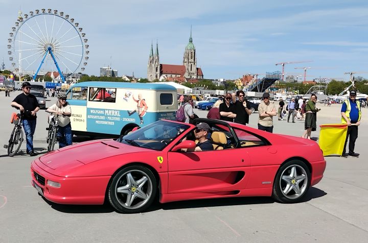 Ferrari_F355_01a.jpg