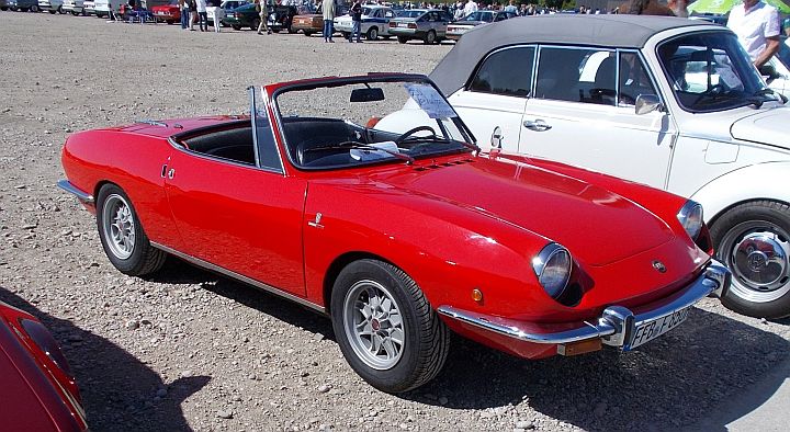 Fiat_850_Spider.jpg