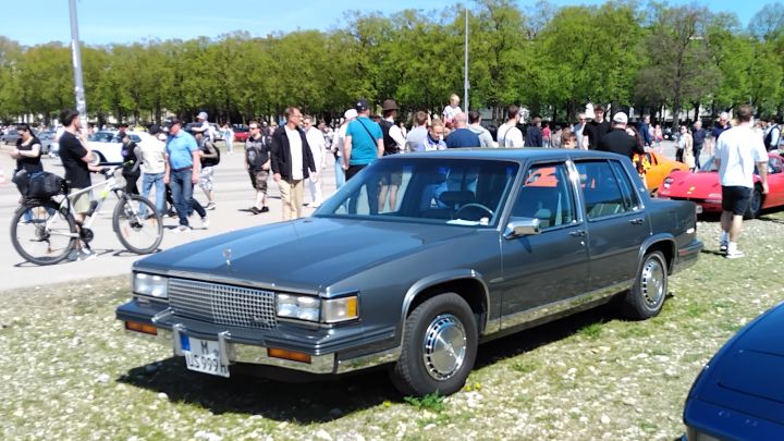 Cadillac_Cimarron.jpg