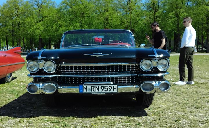 Cadillac_Eldorado_Biarritz_02a4.jpg