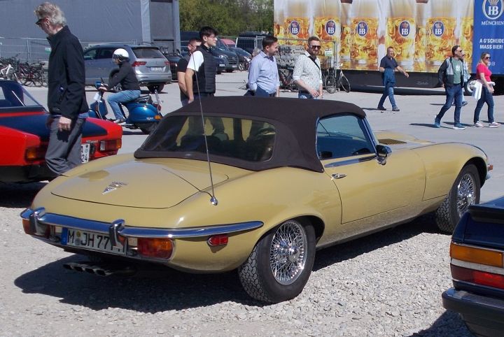 Jaguar_E_09.jpg