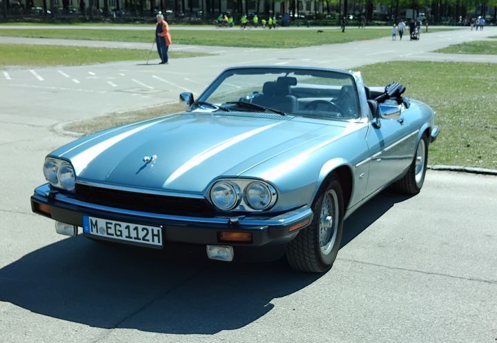 Jaguar_XJS_06b.jpg