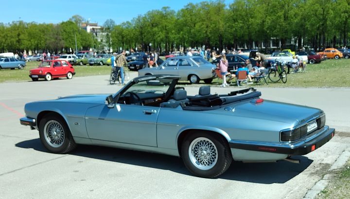 Jaguar_XJS_06c.jpg
