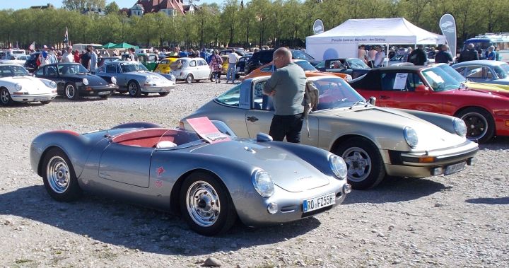 Porsche_550_02a.jpg