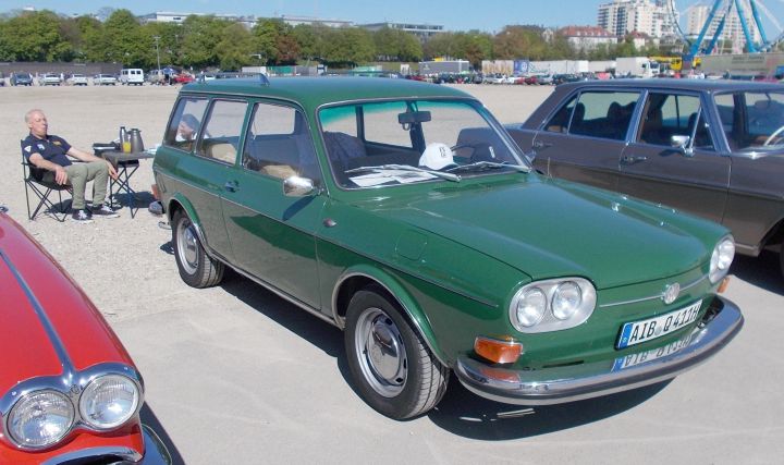 VW_411_Variant_01a.jpg