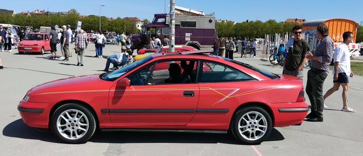 Opel_Calibra_01c.jpg