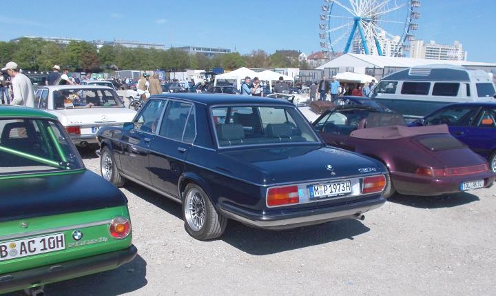 BMW_3.0S_01b.jpg