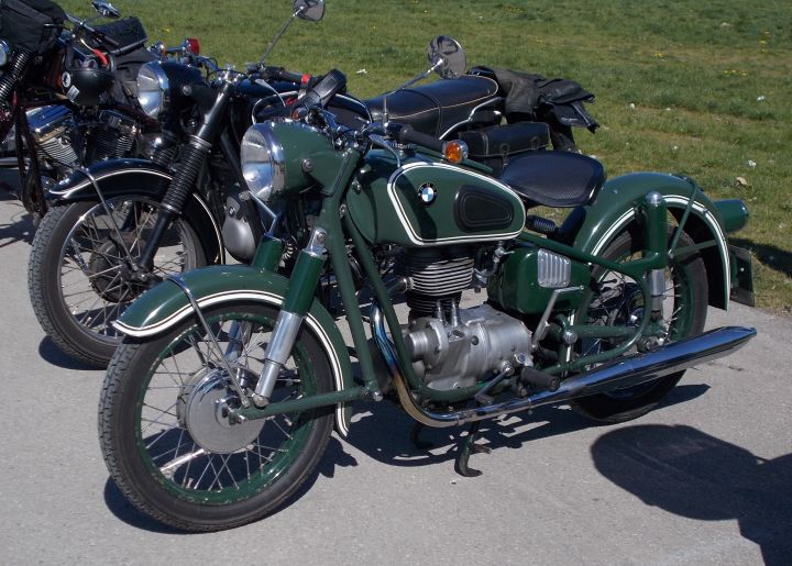 BMW_R25a.jpg