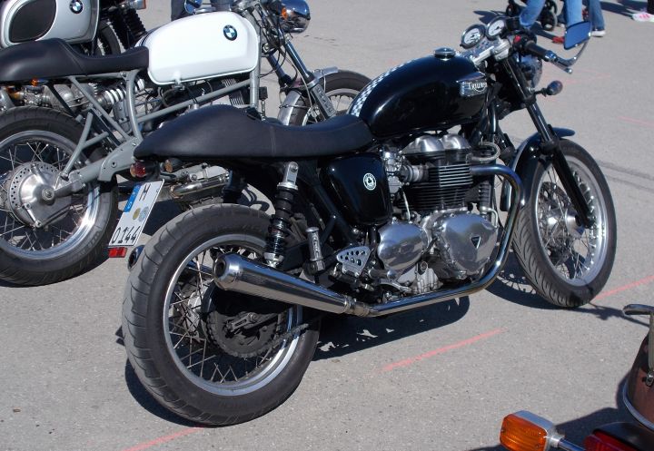 Triumph_02a.jpg