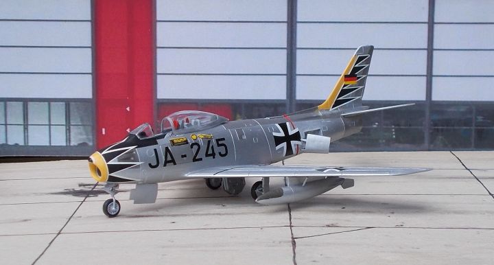 F-86_52.jpg