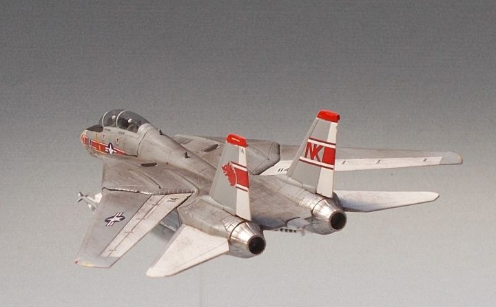 F14_17.jpg