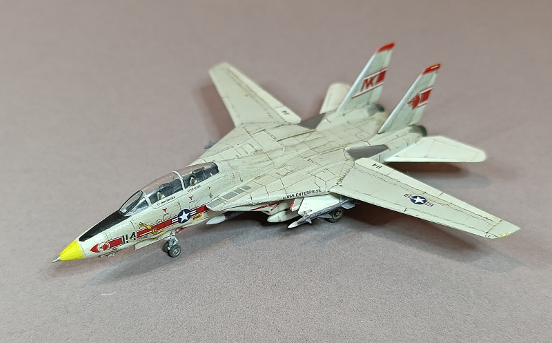 grumman-f-14a-tomcat-revell.jpg