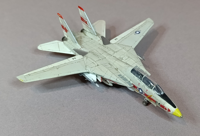 grumman-f-14a-tomcat-revell-1.jpg