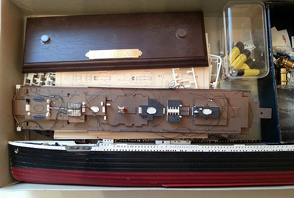 06-karton innen 2.jpg