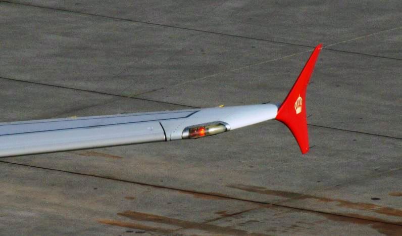 Eine Royal Jordanian A319 in FRA zum Vergleich