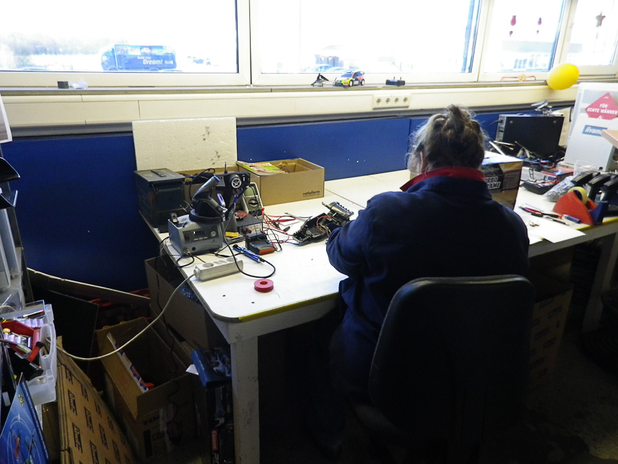 20130305_Revell_Betriebsbesichtigung_020.jpg