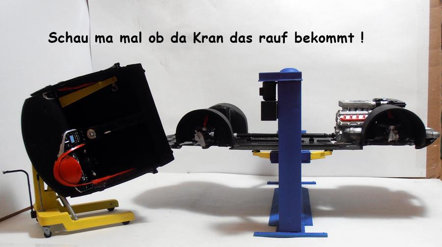 Kran Innenraum Unterboden.JPG