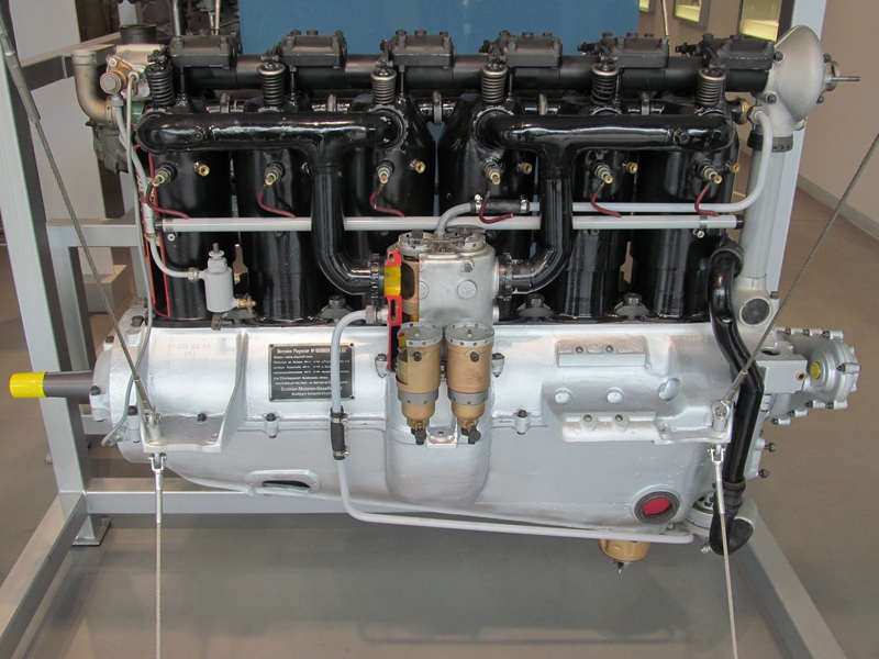 zz_Daimler DIIIA_01.jpg