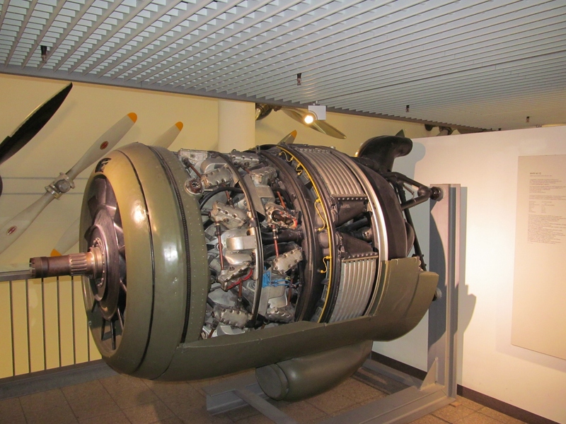 zz_BMW 801TJ (2).jpg