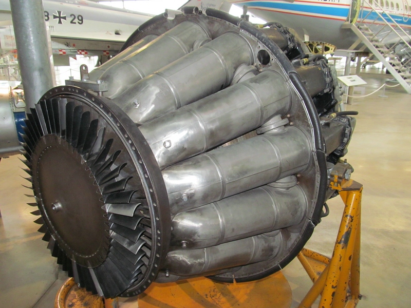 zz_Allison J-33 (2).jpg