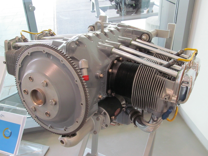 zz_Lycoming O-235_01.jpg