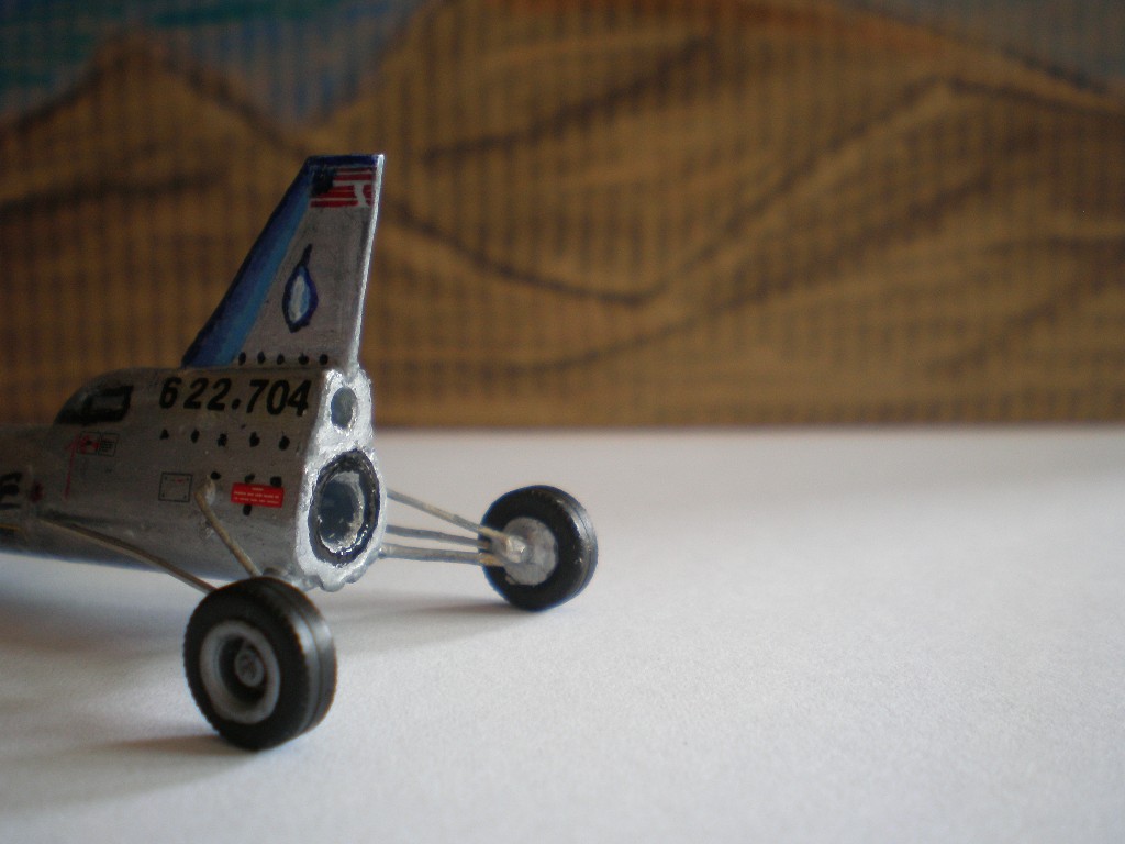 -Blue Flame -Triebwerk und Bremsschirm Öffnung