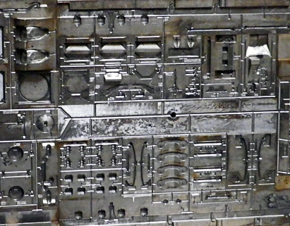 20130305_Revell_Betriebsbesichtigung_059a.jpg