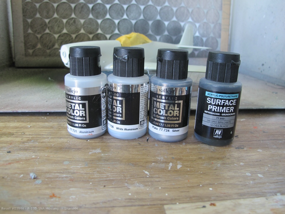 Revell 03944 - P-51 Mustang-0027.jpg