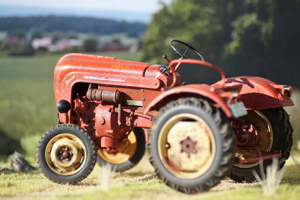 Porsche Junior 108 Traktor 07820-0092.jpg