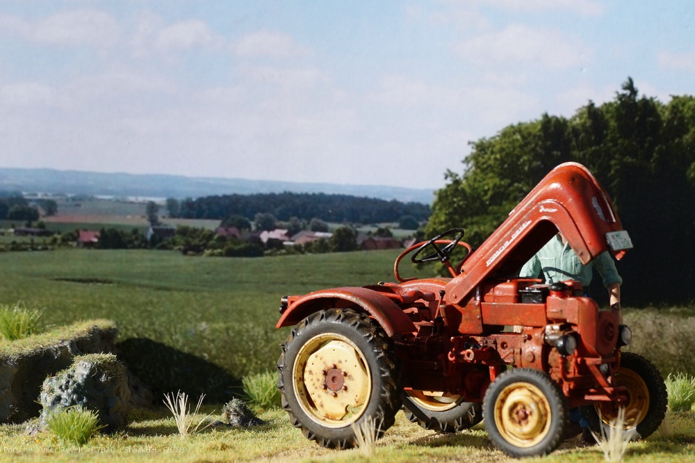 Porsche Junior 108 Traktor 07820-0095.jpg