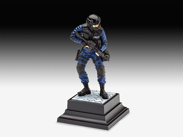 02805_SWAT_Officer_02.jpg