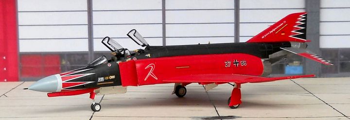 Phantom_II_02.jpg