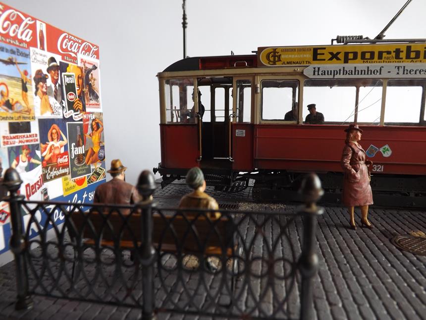 Straßenbahn (4).JPG