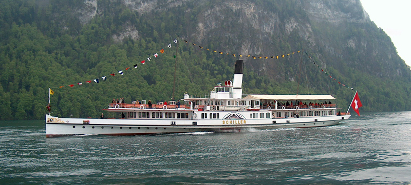 Dampfer Schiller Vierwaldstättersee.jpg