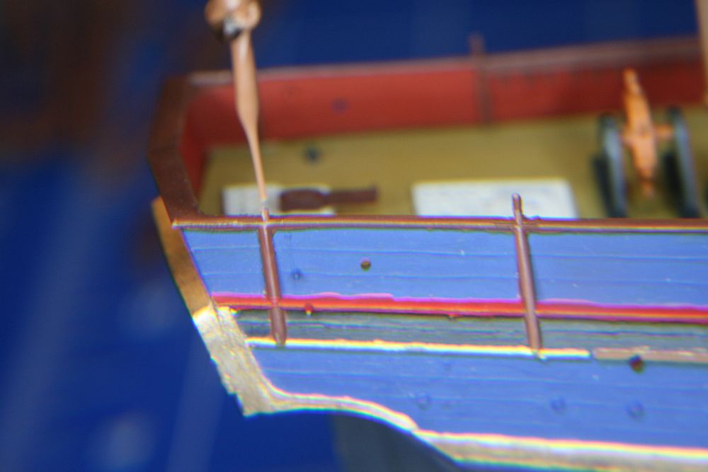 Ein Rest Gußast warm gemacht gezogen und geklebt.