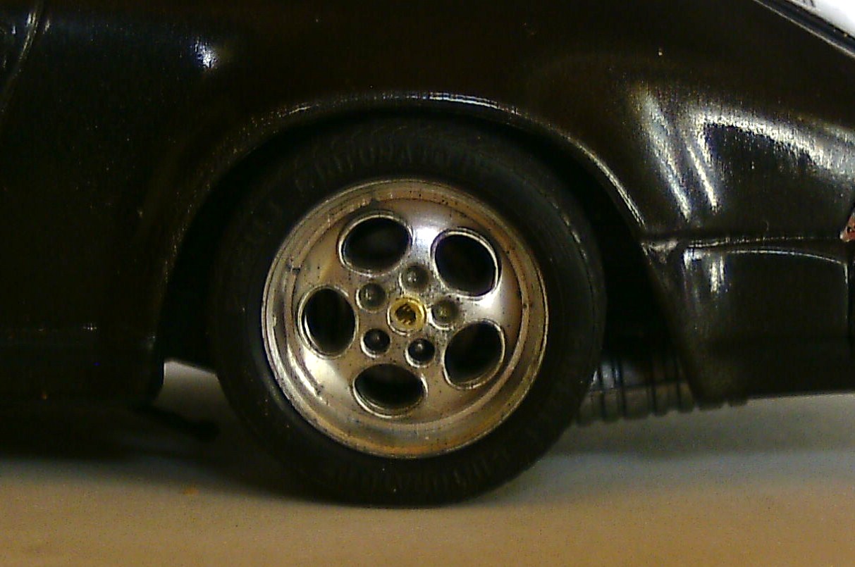 Diese Form der Felge wird auch Wählscheibendesign genannt