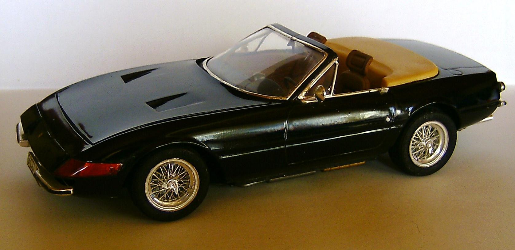 Ferrari 365 GTS4.JPG