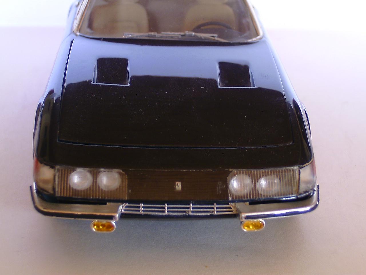 Hier zum Vergleich die PPlexiglasabdeckung...