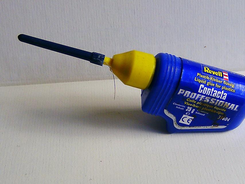 Mit Draht passt sogar die Kappe