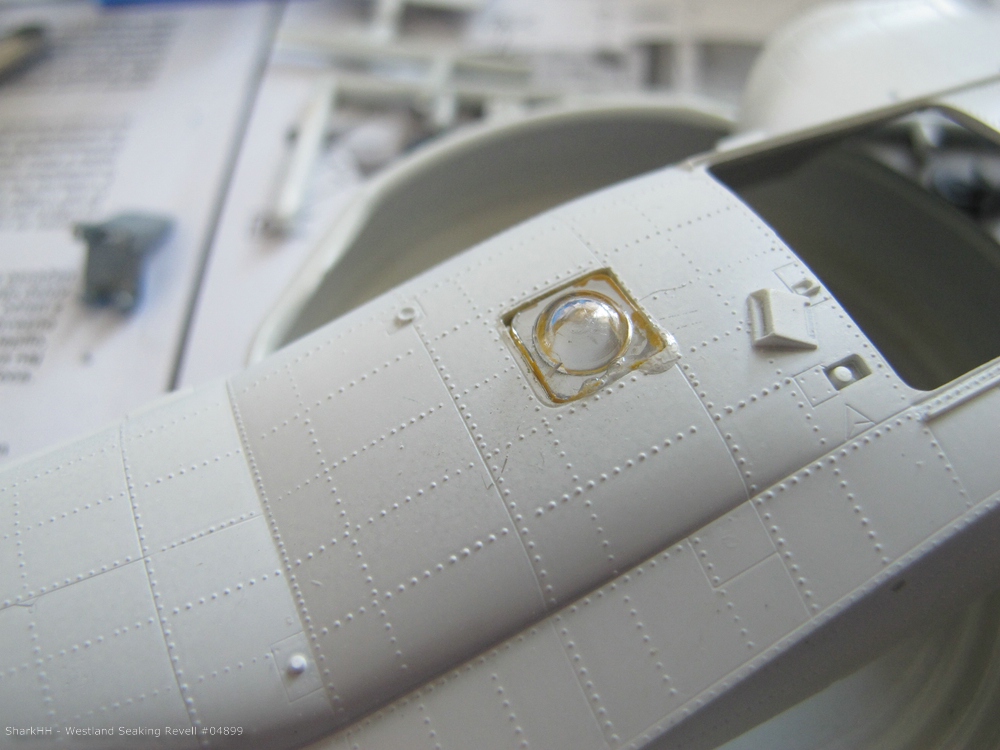 REVELL_04899_Westland_Seaking_MK41-023.jpg