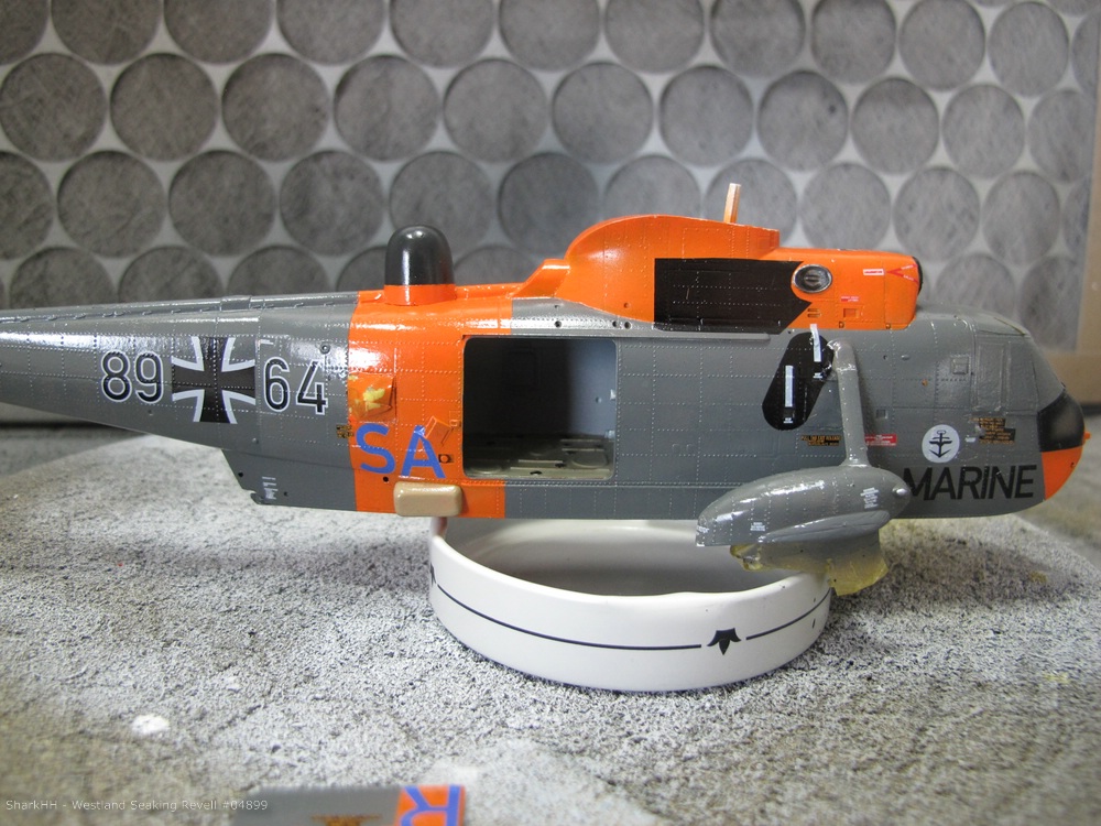 REVELL_04899_Westland_Seaking_MK41-059.jpg