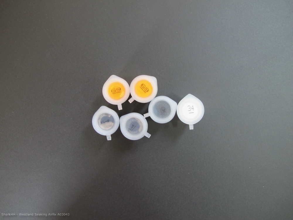 AIRFIX A03043_Westland_Seaking_MK43-011.jpg