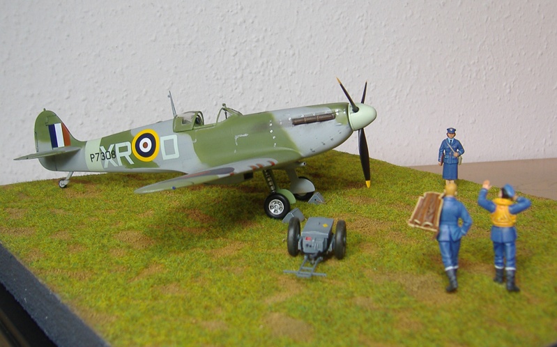 Spitfire 09-01.jpeg
