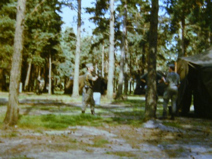 Juli/August 1980 TrÜbpl Bergen...und zum Duschen gings nach Munster in die Hindenburgkaserne...