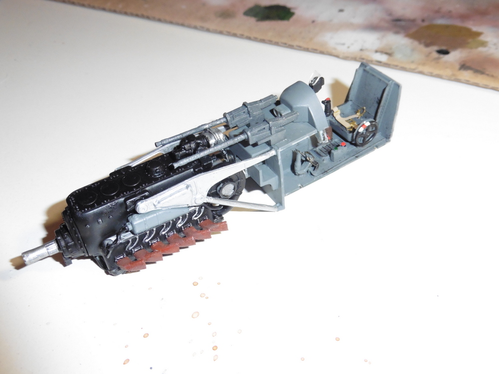 Motor mit Cockpiteinheit