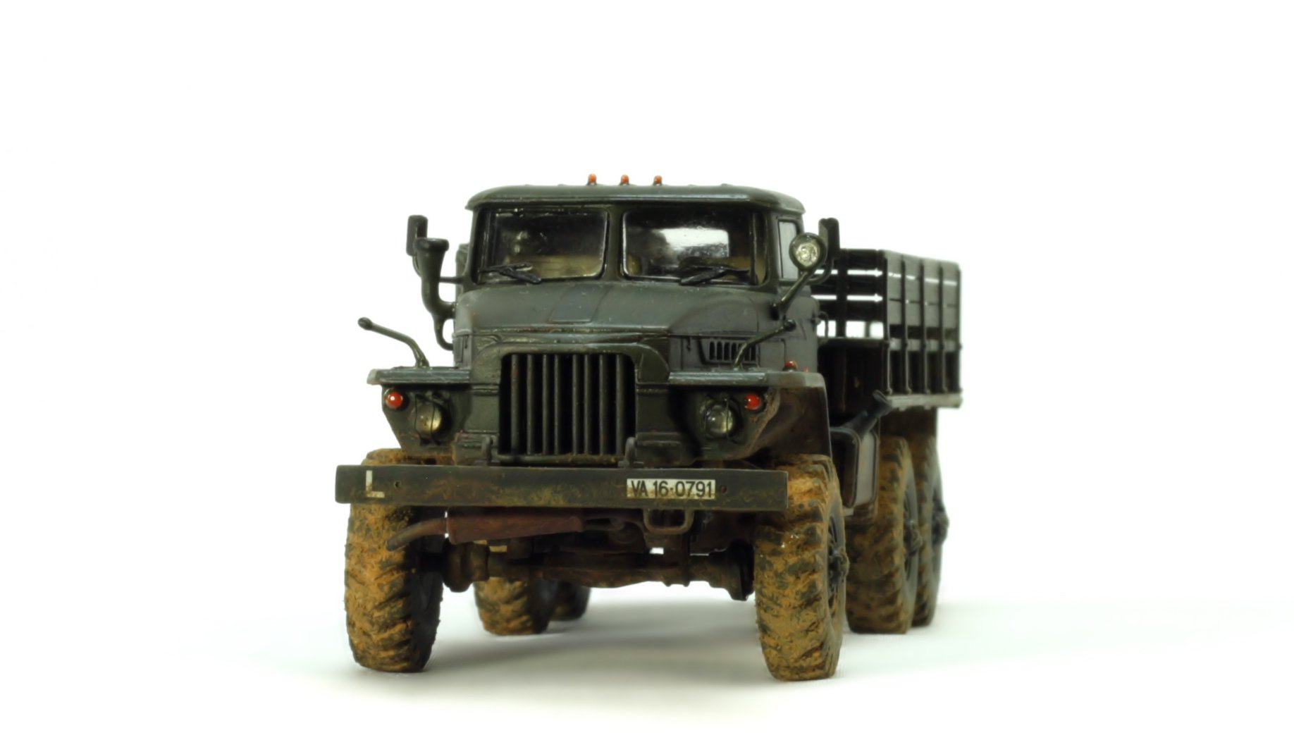 1:72 Ural-375D NVA